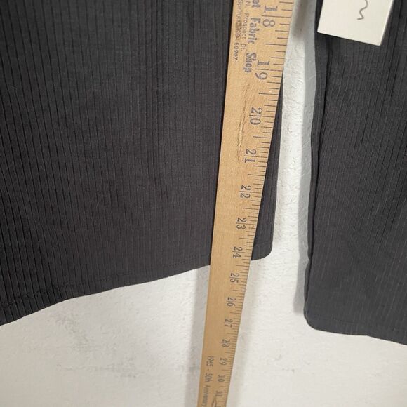 NEW Nine Britton Square Neck Criss Cross Back Long Sleeve NWT Size Medium M Grey - Picture 4 of 6